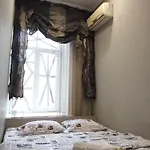 в сердце города! дерибасовская/соборная площадь. Apartmán
