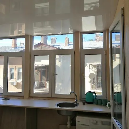 в сердце города! дерибасовская/соборная площадь.